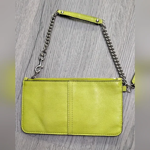 Coach Lime Green Leather Wristlet Chain Strap Clutch Y2K Small Purse - Picture 6 of 10